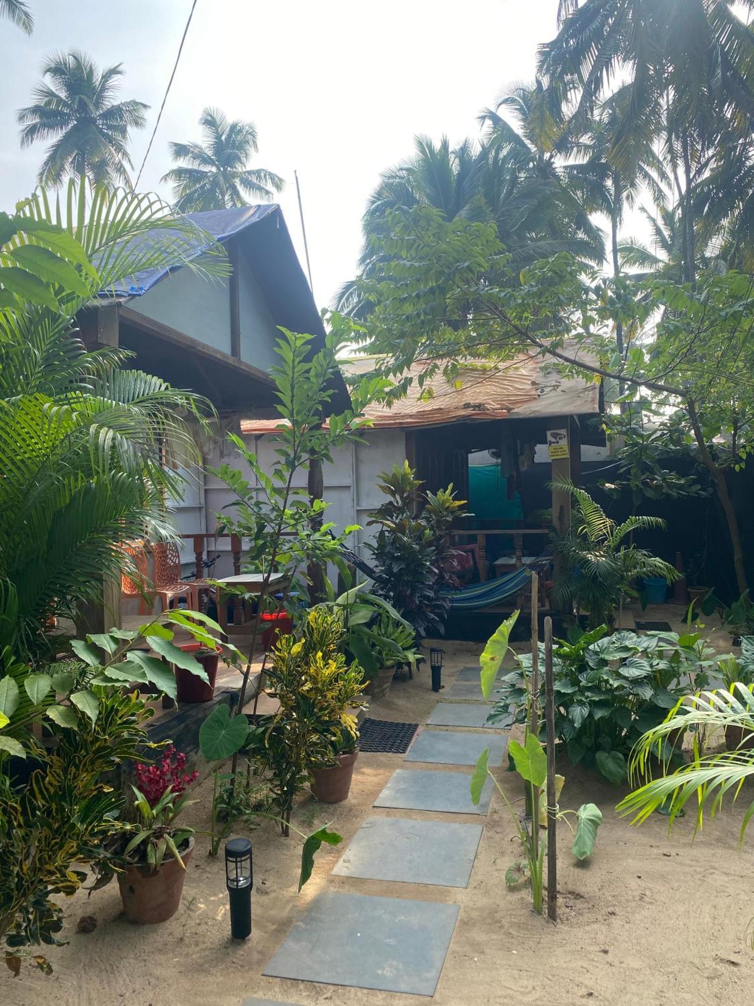 Tropical Bay Hostel Palolem Exterior photo